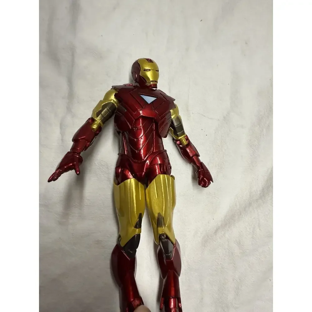 Marvel Iron Man Mark VI Figure Action 2012 Color Red And Gold 7”